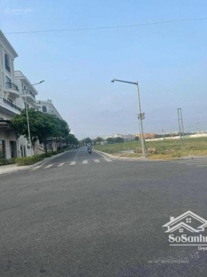 khai trương mở bán 50 nền đất đường nguyễn hoàng, p. an phú, quận 2, dt 80m2, 2tỷ990tr, sổ riêng