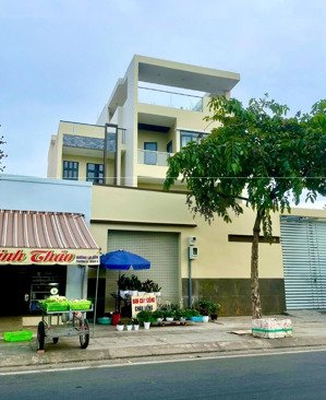 cho thuê nhà mới tinh 3 lầu 92m 2 mặt tiền đông đúc q.6