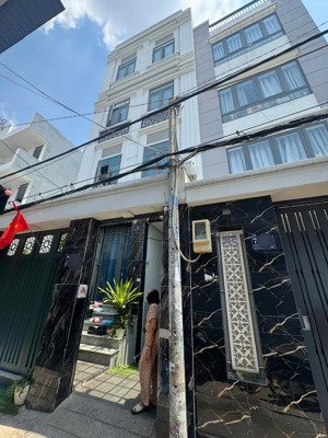 bán chdv_82/39e đinh bộ lĩnh, p26, (dt: 8x17m), cn 136m2, gồm 32 chdv, hđt 180tr/tháng, 22 tỷ