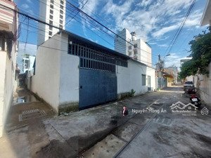 bán lô đất 3 mặt tiền ngang khủng 15m cách biển chỉ 100m, tặng kèm nhà, vị trí đắc địa, giá 18 tỷ