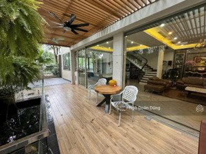 bán biệt thự gamuda 230m2 đầy đủ nội thất gần công viên trung tâm 