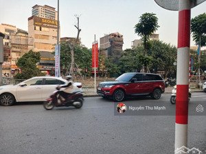 chủ cần bấn gấp- hơn 100tr có nhà 4 tầng trung tâm quận thanh xuân