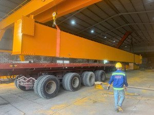 kho xưởng mặt tiền đường lớn 2 cẩu trục cách kcn mỹ xuân b1 chỉ 500m