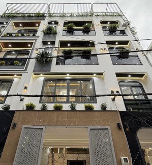 tìm chủ chỉ 4tỷ290/80m2 ngay đường vườn chuối-quận 3. đang cho thuê 30tr/th gần trường thcs bàn cờ.