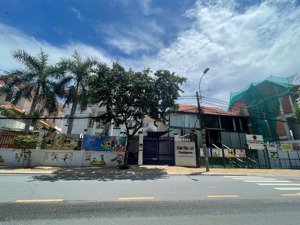 giảm 8 tỷ khuôn đất xây tòa nhà hoàng sa, 11x19m nh: 18m ctxd: hầm 8 tầng, giá: 48 tỷ