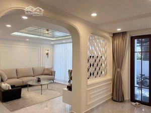 cho thuê biệt thự mỹ thái, phú mỹ hưng, 4pn 125m2, nhà đẹp full nội thất giá chỉ 65tr/tháng