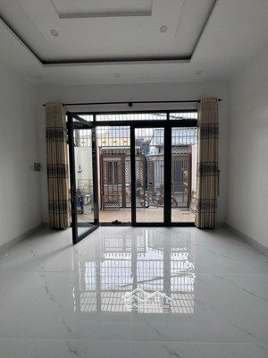 bán nhà hẻm ô tô,sát mt lê văn việt,hoàn công chuẩn,mới ở ngay quận9!!