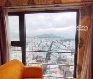 cho thuê khách sạn theo tháng. gần chợ các khu cơ quan