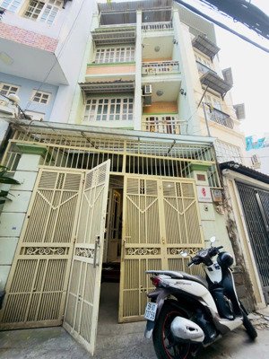 bán gấp nr hoàng hoa thám, 8,2 tỷ, 50m2, 4pn, 3wc, 3 tầng