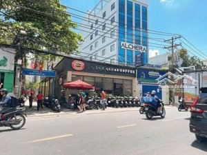 góc 2 mt nguyễn xí, bình thạnh | dt 116m (5.7m x 21m) | hđt highland 48 triệu/tháng | chốt 24.3 tỷ!