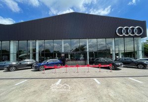 bán mt xd building cộng hoà - út tích q. tân bình - dt (30x50m) xd 3 hầm 18 tầng - giá 220 tỷ