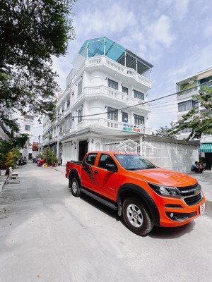 kdc anh tuấn - có karaoke - 4 tầng - 80m2- oto