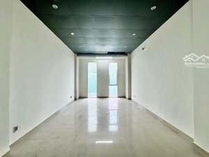 10.8 tỷ, 3 tầng, hẻm xe hơi , 62m2 ngay ngã tư phú nhuận(4x16m).