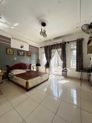 hxh thích quảng đức thông hoàng hoa thám, phú nhuận -4 tầng btct - 9.5 tỷ tl