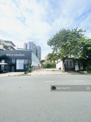 hiếm !! mt cao đức lân, an phú. 60 tỷ. dt : 10 x 20 nở hậu = 208m2