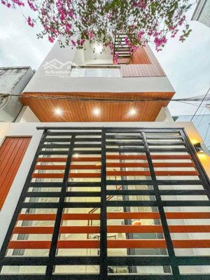 siêu phẩm chỉ có cuối năm căn sư vạn hạnh, view đẹp, nhiều tiện ích, q5, shr giá 4tỷ050