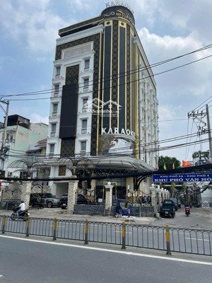 góc 2 mặt tiền nguyễn thị thập, quận 7 - dt: 20x30m - hầm 7 tầng - hđt: 360 triệu - giá: 79 tỷ