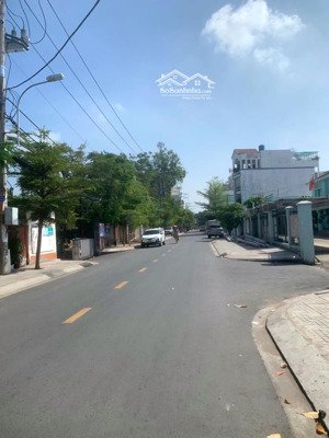 mtkd đường huỳnh tấn phát, 4 tầng, cách quận 7 500m, chỉ 8.5t.