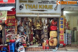 cho thuê nhà mặt phố hàng mành-ngay ngã tư hàng bông, 15m2x2t, mt 5m,bvị trí kinh doanh đẹp phố cổ