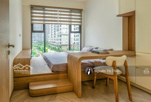 chưa khai thác cho thuê luôn 1pn+ balcony,giá 9.5tr,full nội thất luxury tại lumiere masteri q9