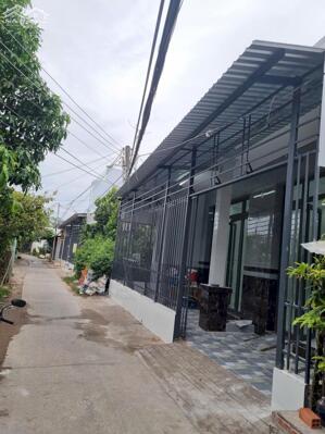  Bán Nhà Cấp 4 Mặt Tiền Đường Cặp Rạch Cái Sao, Mỹ Thới - Ngang 10m!
