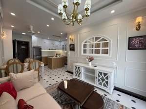 bán căn hộ lavida plus, q7. full nội thất mới 100% căn 75m2, 2pn 2wc. giá 5.6 tỷ bao hết thuế phí