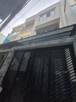 nhà đẹp q4- sát mt- 65m2- 4 tầng đúc - ko qh- chỉ 7 tỷ nhỉnh