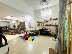 tôi chính chủ cần bán nhà 2,5 tầng kiệt 96 điện biên phủ,chính gián,thanh khê