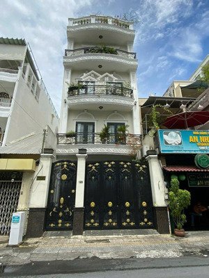 cần tiền hạ 6 tỷ bán gấp nhà 2mt hoàng hoa thám,bình thạnh-5 tầng-dt:5.3x25m-hđt 80tr/th- giá 28 tỷ