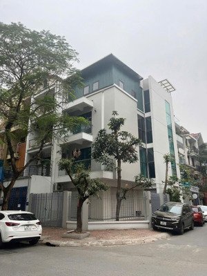 chính chủ gửi bán liền kề văn quán 103m, căn góc hai mặt đường, vị trí đẹp, phù hợp ở và kinh doanh