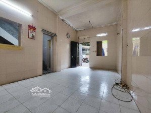 nhà đẹp đội cấn ba đình 30m2 - 5 tầng mặt tiền 3m 50m ra phố = 6 tỷ