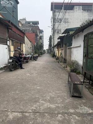 Bán đất Trâu Quỳ 79m2 đường 5m oto tránh giá 112tr/m2