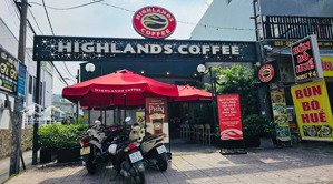 bán nhà mặt tiền giá hẻm lê quang định, dt lớn 630m2, ctxd: hầm+7 tầng, giá tốt: 81 tỷ (128tr/m2)