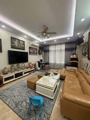 bán nhà ngõ thịnh hào - đống đa - phân lô - ô tô tránh - kinh doanh - 29.6 tỷ