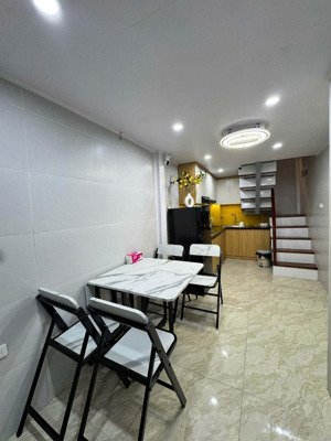 hiếm - ngõ nông - vài bước chân ra phố - trung tâm #hai #bà #trưng - nhà 3 tầng - full nội thất x
