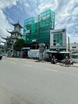 giảm sốc 9.45 tỷ! nhà lê văn sỹ 5.2x33m cn 174m2 - hđt vietcombank 160tr/tháng - bán 65.55 tỷ.