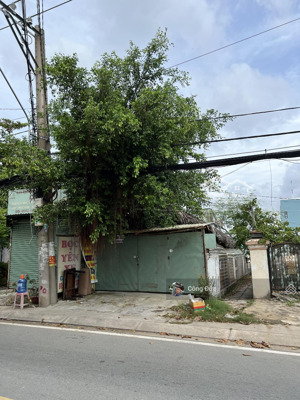 bán lô góc mt đào sư tích,nhà bè.dt:223m2 full thổ cư ,nở hậu.giá tốt 59tr/m2 .lh: đức