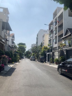 bán nhà mặt tiền, cư xá bắc hải, quận 10, 6 tầng, 63m2 ( 4.3 x 15.5 ) không lộ giới, 18 tỷ nhỉnh