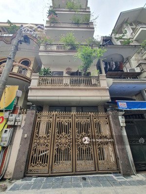 !!! phân lô bàn cờ - ô tô tránh hoàng quốc việt: 16,3 tỷ: 48m; mt 3,8m; 5 tầng - 2 thoáng - kdoanh