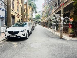 bán nhà khuất duy tiến, 12,9 tỷ, 40m2, 6pn, 4wc, kinh doanh oto thanh xuân