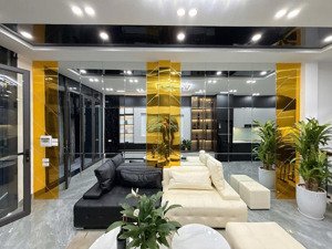 siêu phẩm đẹp nhất phố tân mai - ô tô tránh trước nhà - dừng đỗ ngày đêm - nhà mới thang máy