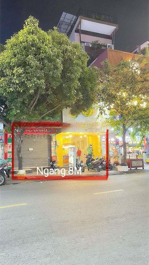 mặt tiền xây toà nhà " độc lập " 240m2 ( 8x30m ) a4- đoạn rất đẹp - chỉ 160tr/m2 có tl