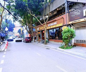 bán gấp nhà trung kính cầu giấy ngõ thông ô tô tránh vỉa hè kinh doanh, 2 mặt thoáng, gần phố,ở víp