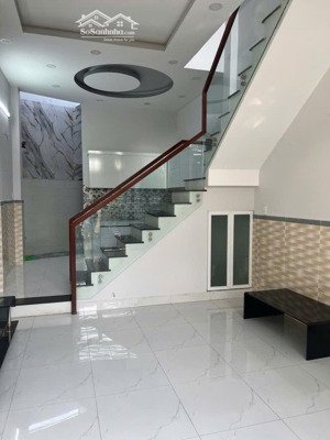 nhà trệt lầu, ngã tư thủ đức, lê văn viêt, hiệp phú, quận 9, chỉ 5,8 tỷ