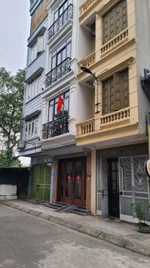 bán nhà phân lô văn quán ,hà đông 35m 6 tầng ô tô ,kinh doanh chỉ hơn 12 tỷ
