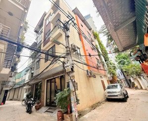 bán nhà lô góc 5tầng phạm văn đồng,phân lô vip nhất khu .giá 18,5tỷ