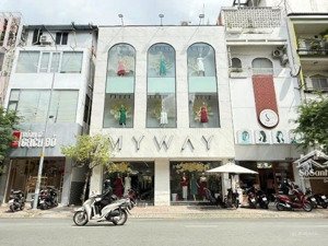 bán nhà mặt tiền thương hiệu lê văn sỹ - phú nhuận - (5,2x33m) - 3 tầng - hđt: 250tr/th - giá 58 tỷ