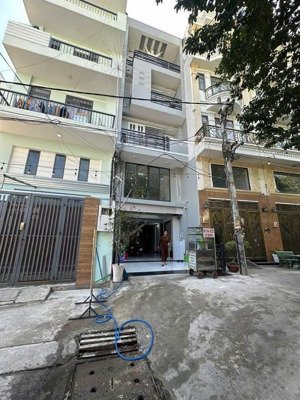 chdv, 9phong, thu nhập 55tr/tháng đg số 59, p14, gv, 8,8 tỷ, 67,5 m2 chủ đi mỹ địnhcư