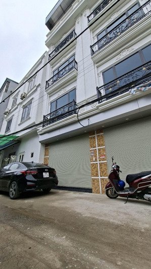 bán nhà phú lương ôtô vào nhà ,dien tich 31m, 5tầng măt tiền 4m, giá 6, 6tỷ kinh doanh đa ngành