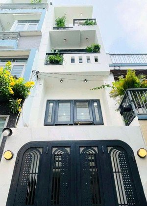 siêu phẩm 81m2 chỉ 5tỷ7 đường tôn thất đạm - quận 1. gần ga metro nhà hát thành phố. thuê 29tr